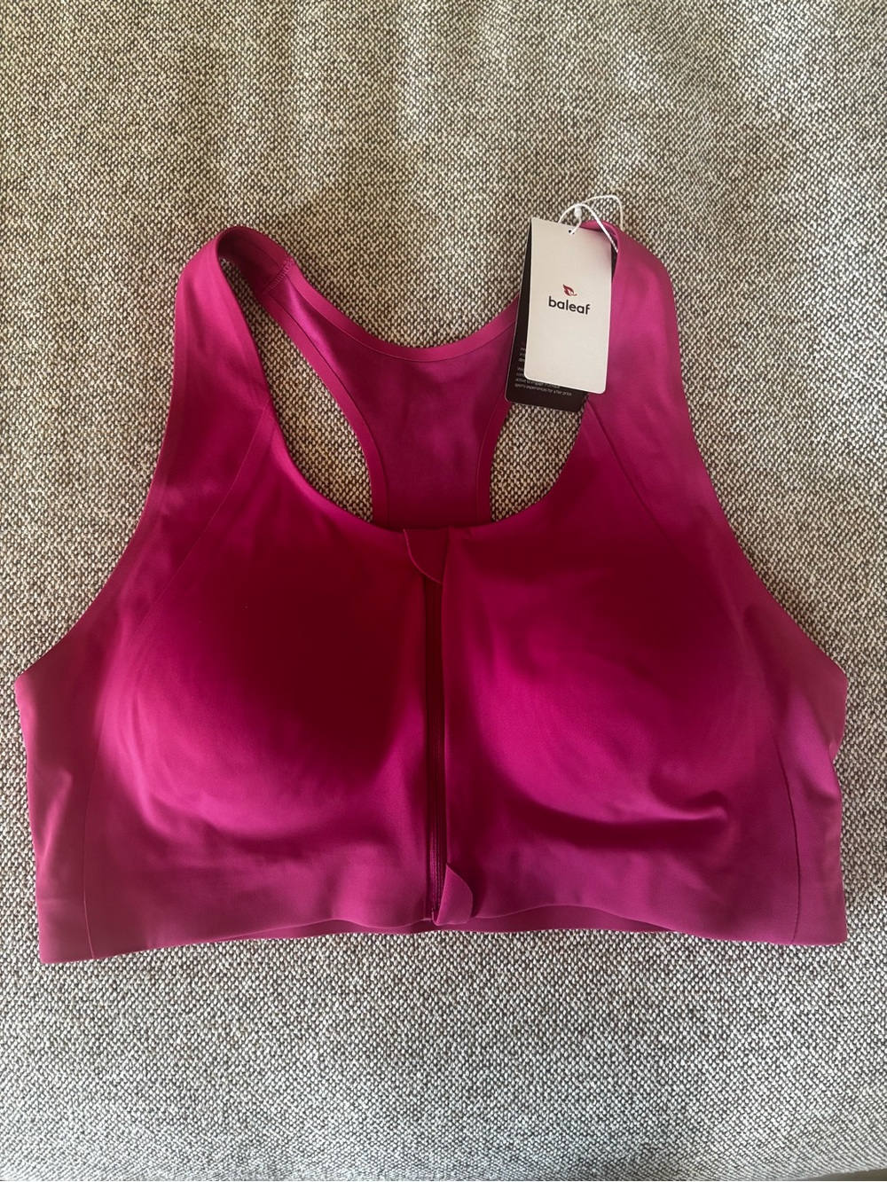baleafFront-Zip Sports Bra in Magenta